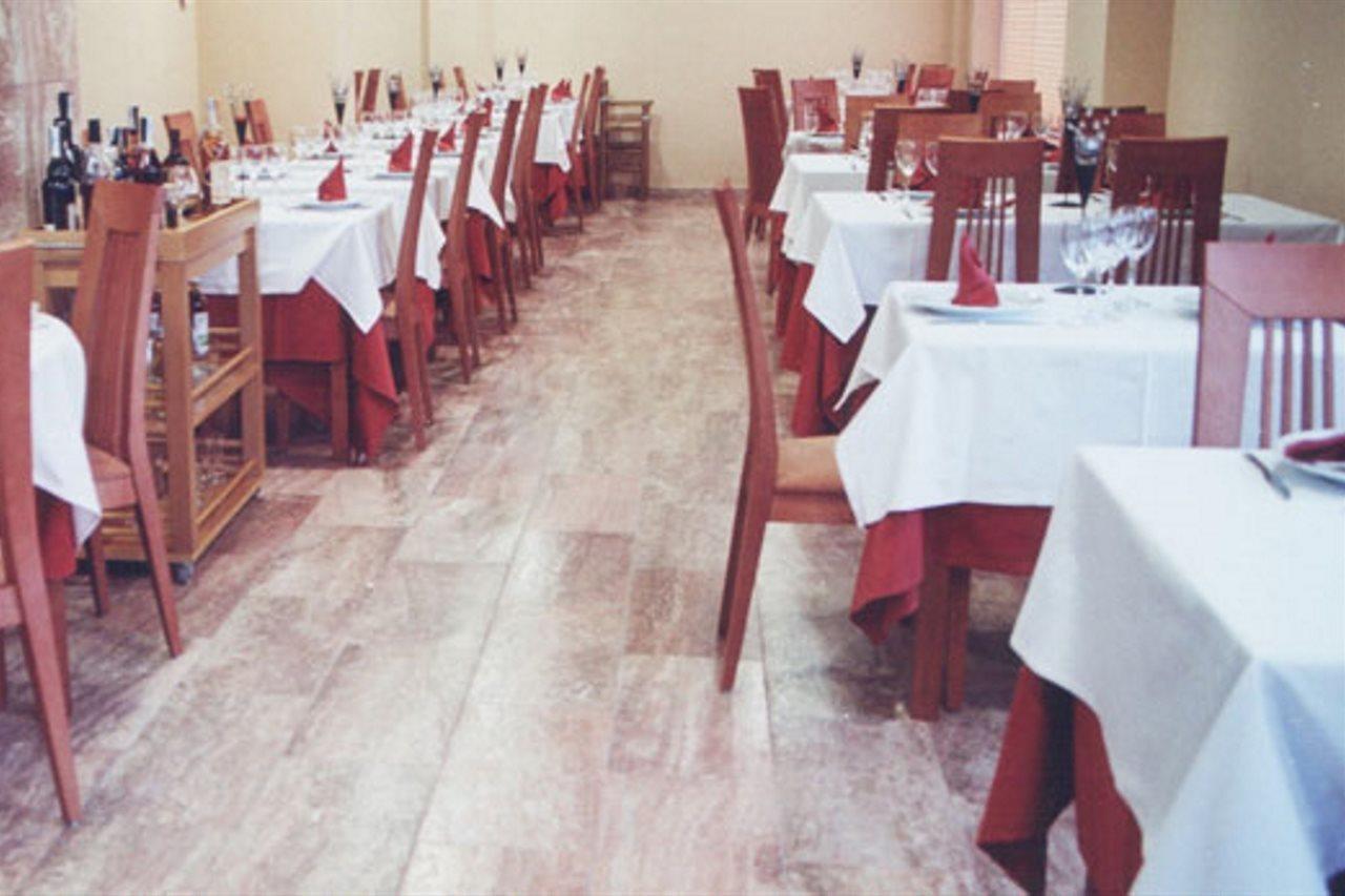 Hotel Sant Quirze De Besora Hotel